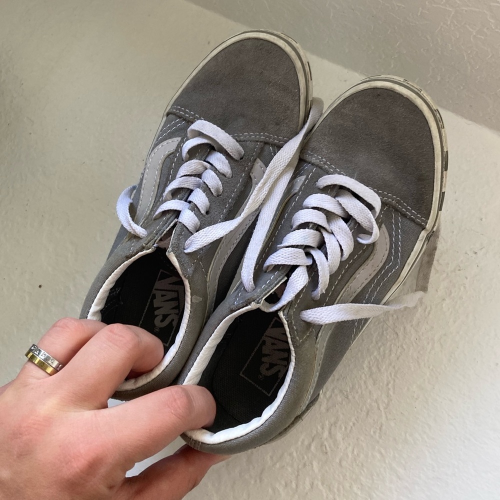 Children’s Vans - Picture 2 of 4